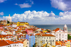 photo-wallpaper-alfama-lisbon-cityscape