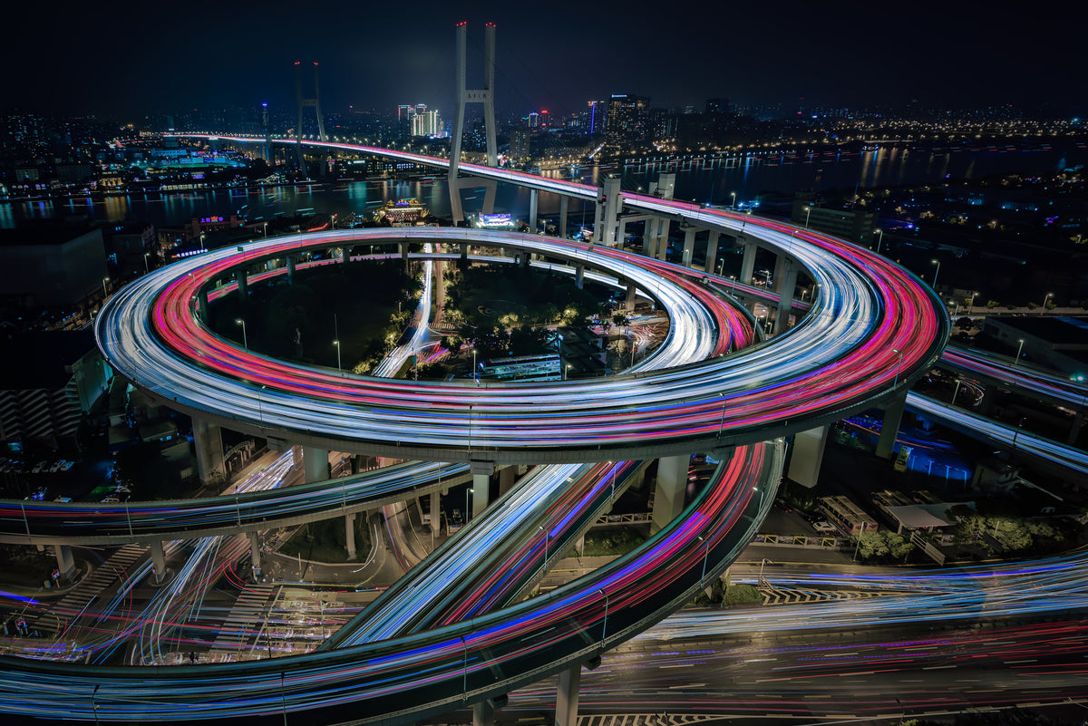 photo-wallpaper-urban-spiral-light-trails