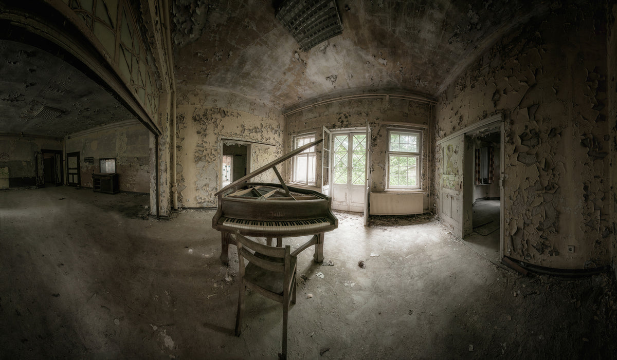 photo-wallpaper-forgotten-piano-room