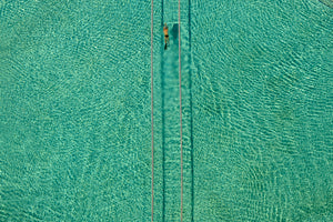 photo-wallpaper-turquoise-pool-swimmer