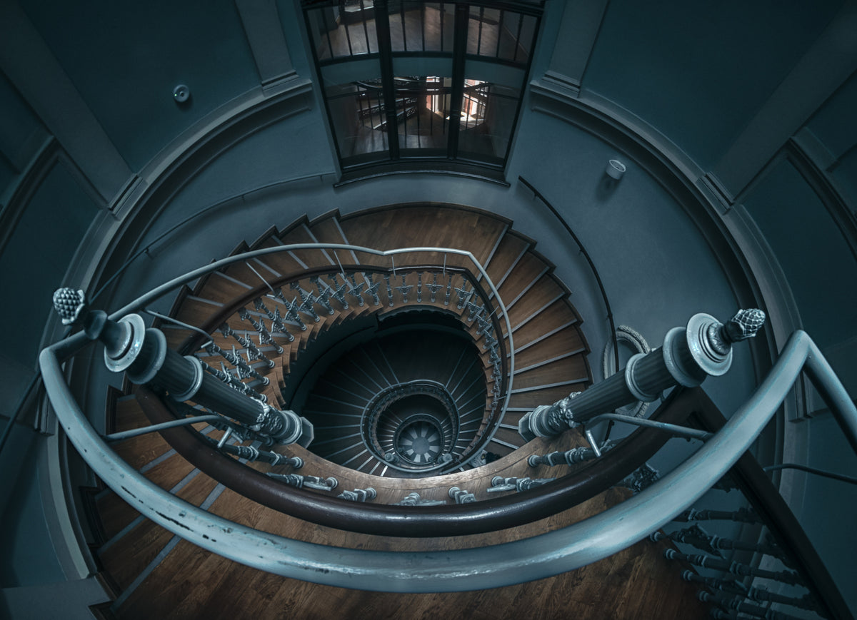 photo-wallpaper-grand-spiral-staircase