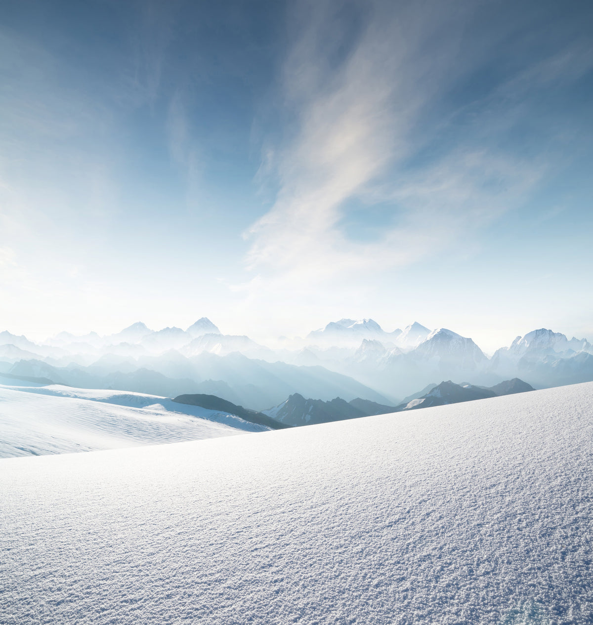 photo-wallpaper-high-mountain-range-in-morning-time-beautiful-natural-landscape