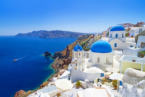 photo-wallpaper-white-architecture-of-oia-village-on-santorini-island-greece