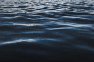 photo-wallpaper-deep-blue-ripples-2