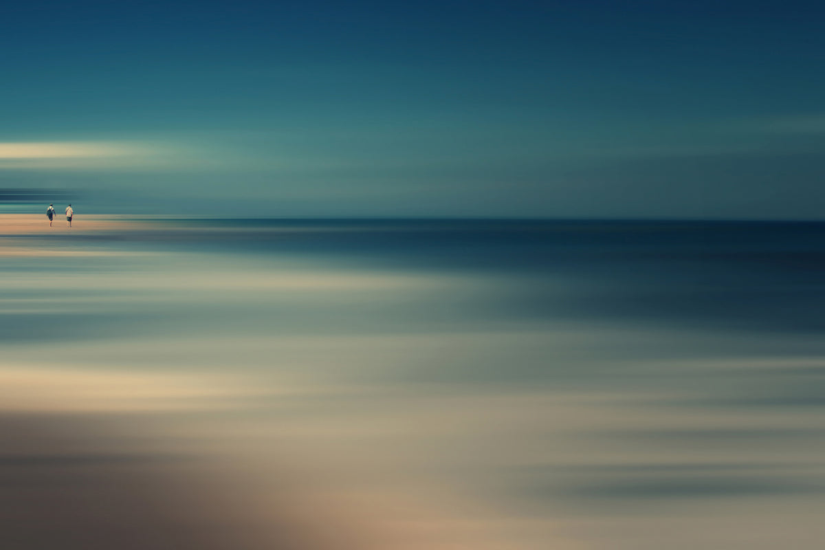 photo-wallpaper-not-the-end-of-the-world-x