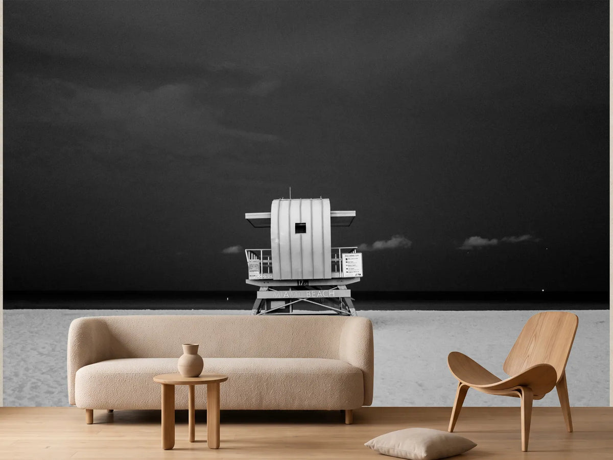 photo-wallpaper-solitary-lifeguard-stand