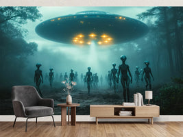 photo-wallpaper-aliens-in-a-misty-forest-beneath-a-hovering-flying-saucer