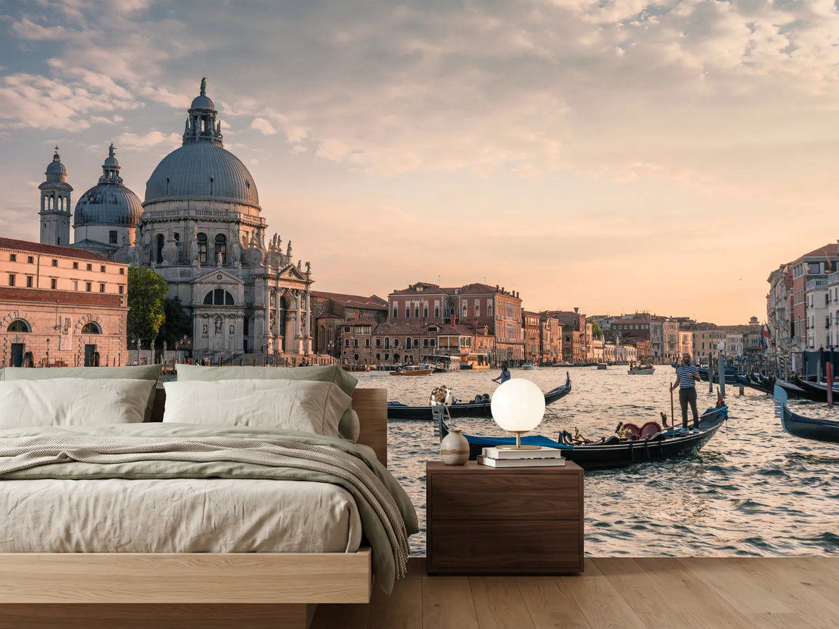 photo-wallpaper-at-the-canal-of-venice